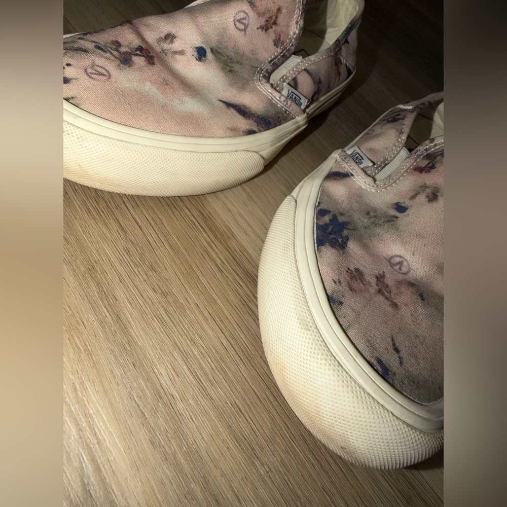 Vans Floral Dye Slip On Shoes - Picture 7 of 7